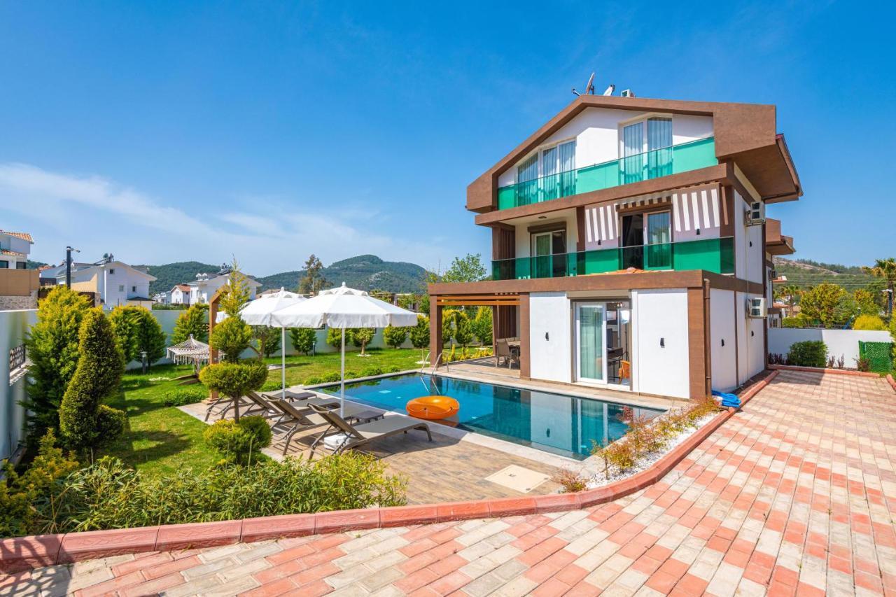 4 Beds, Luxury Holiday Villa In Hisaroenue Oeluedeniz Villa Mia Fethiye Esterno foto